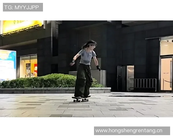 成都滑板队勇夺最新滑板速度TOP10榜首引领潮流